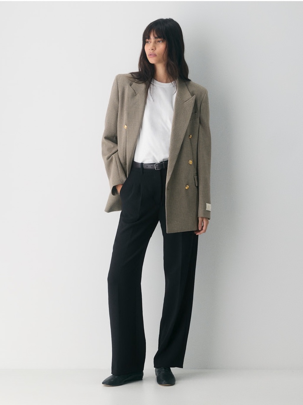 Aritzia Wilfred The Effortless Pant Black Crepette Wide Leg Trouser (Size 0)